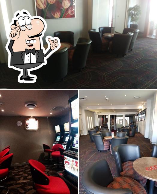 Hornsby Railway Hotel in Hornsby Restaurant reviews