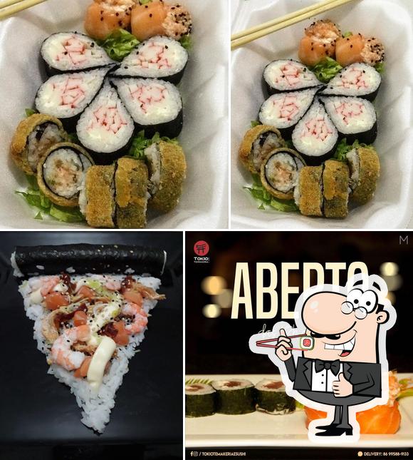 Prove diferentes opções de sushi