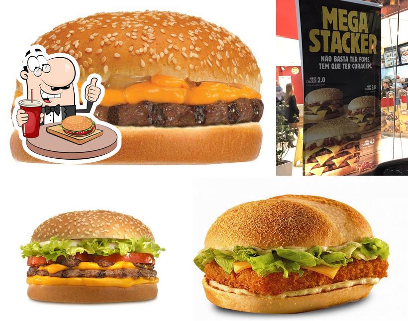 Consiga um hambúrguer no Burger King Drive Thru
