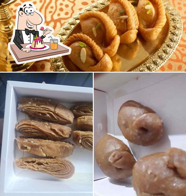 G PULLA REDDY SWEETS serves a number of desserts