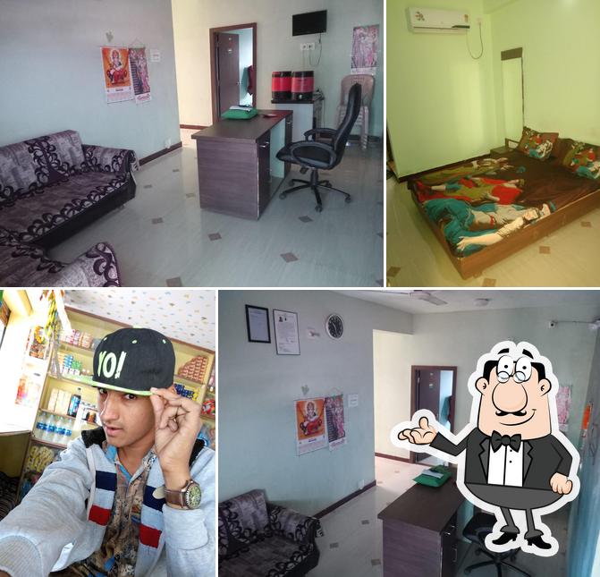 Banshi Hotel & Guest House