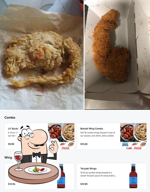 Bucket Wings GL in Green Lake Restaurant menu and reviews