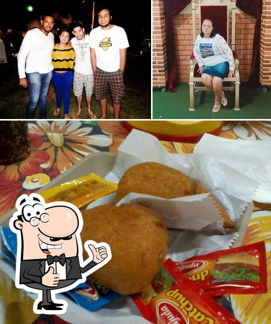 Look at this image of O Rei Da Coxinha De Gravatá