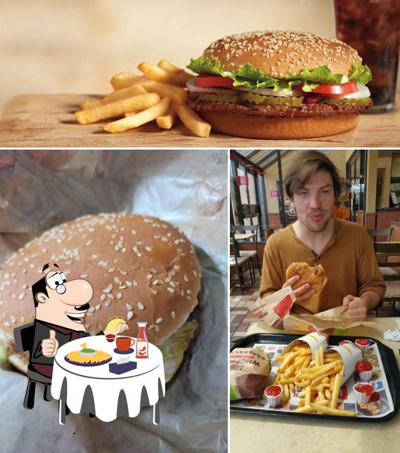 Burger King, 1150 N McLean Blvd in Elgin Restaurant menu and reviews