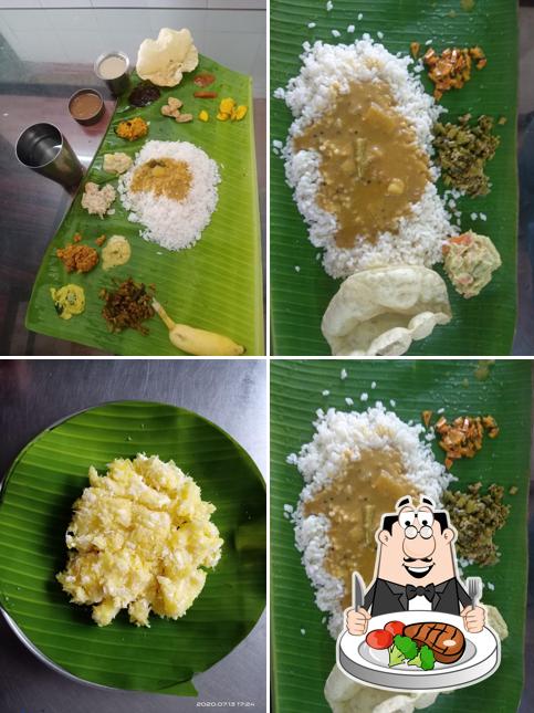 Try out meat dishes at Hotel Prabha