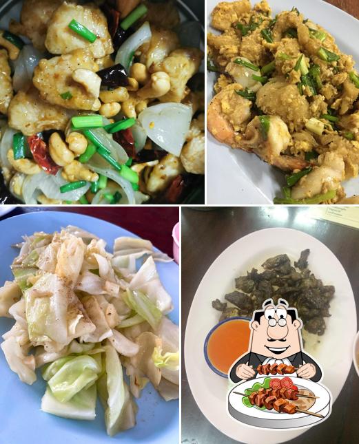 Food at ร้านสมมาศโภชนา