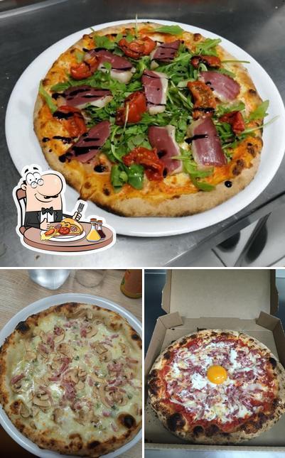 Get pizza at Giovanni Pizza