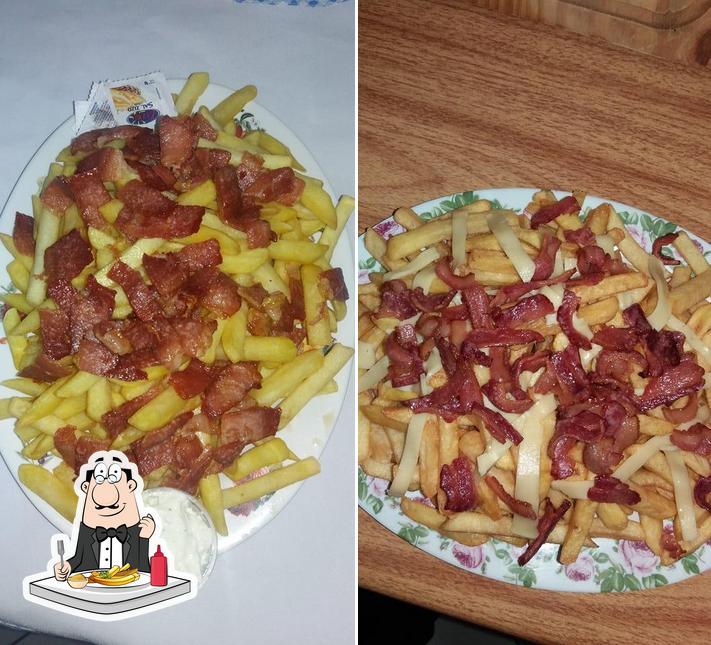 Experimente fritas no Stop Dog e Lanches