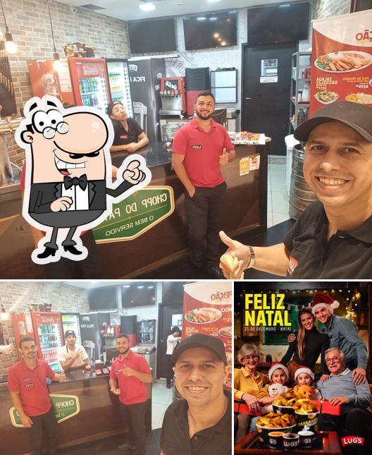 A imagem do LUG´S FAST GOURMET UBERLANDIA’s interior e comida