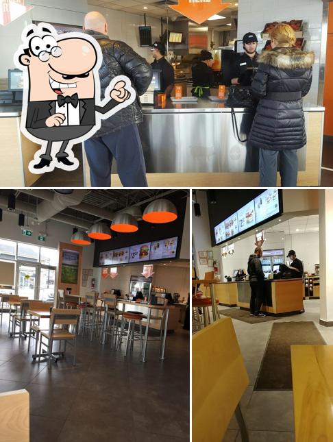 El interior de A&W Canada