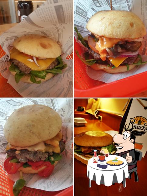 Закажите гамбургеры в "Beat Burger - Der Burgerladen für Magdeburg"