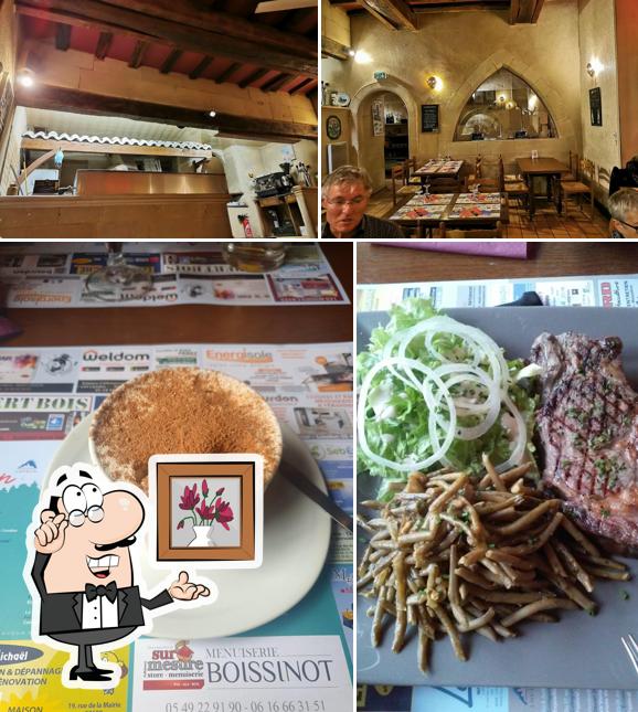 Vérifiez la photo affichant la intérieur et nourriture concernant La Tour de Pizz