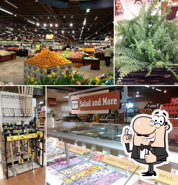 Giant Eagle Bakery, 8901 US30 in Irwin Restaurant reviews