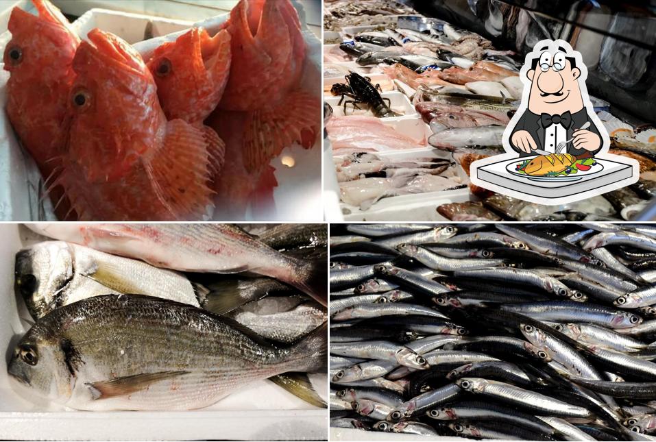 Pescheria Nai Padova serve un menu per gli amanti del pesce