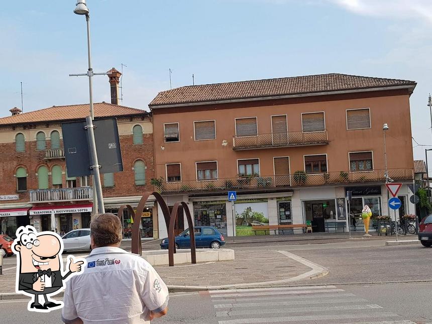 Ecco una foto di Bar Giardino Sas Di Ye Aiqin & C