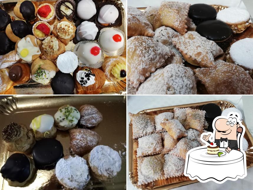 Закажите один из десертов в "Pasticceria Rosticceria Golose Follie"