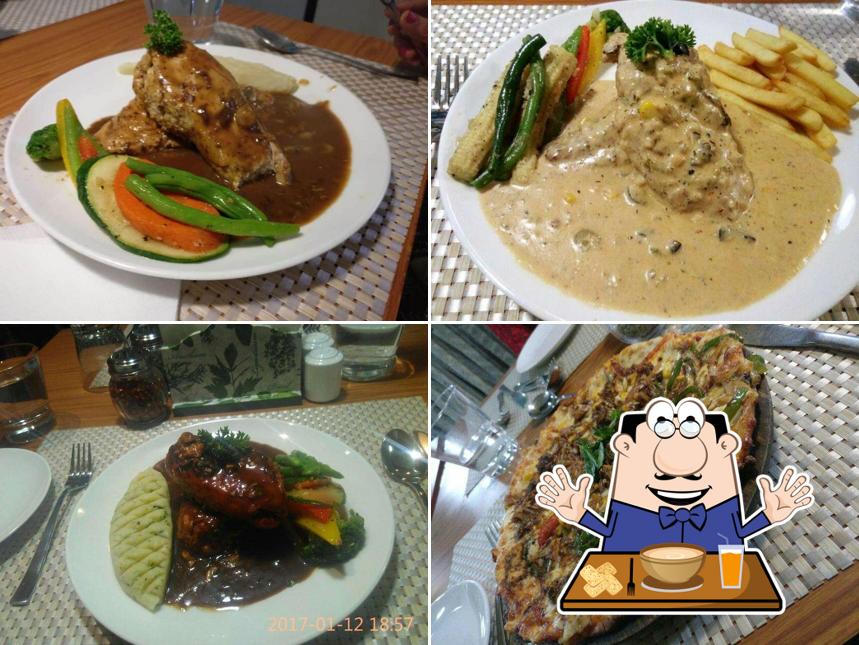 Food at Upland Bistro