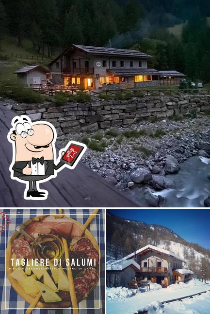 Tra le varie cose da Rifugio escursionistico Mulino di Laval Pragelato si possono trovare la esterno e cibo