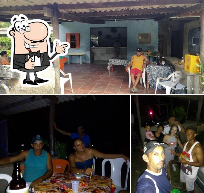 Look at this pic of Bar do seu Pedro