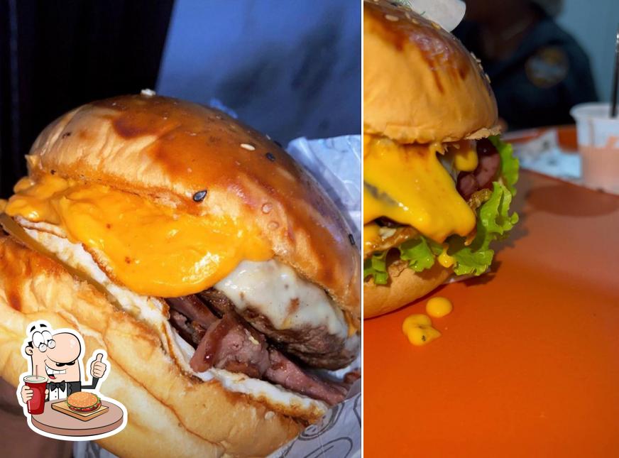 Delicie-se com um hambúrguer no BURGUER BRASA HAMBURGUERIA GOURMET