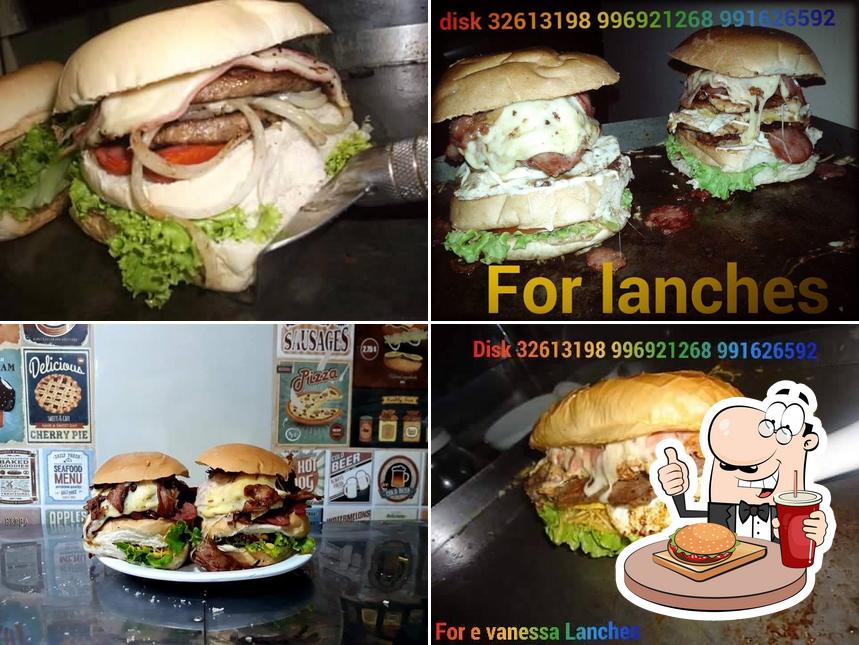 Consiga um hambúrguer no For Lanches