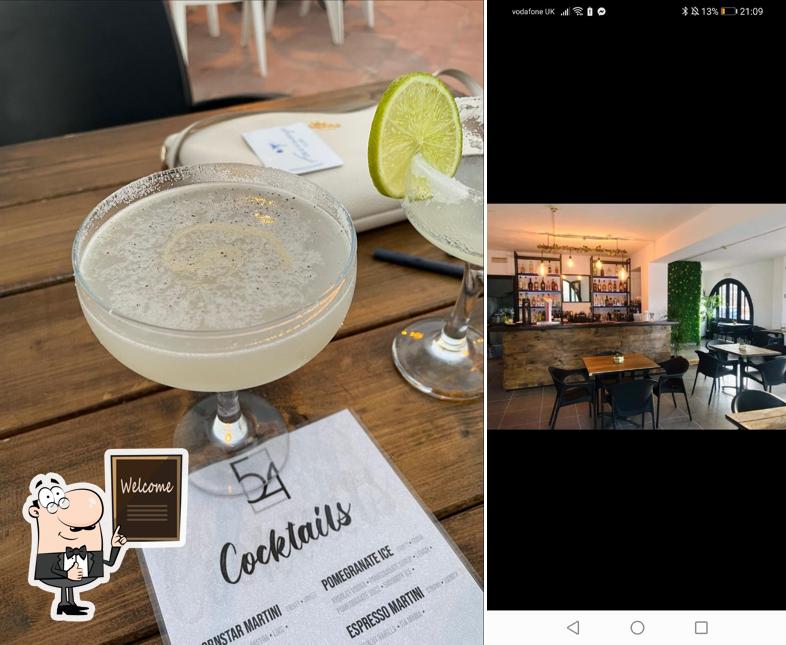 Best cocktail bars in Amarilla Golf, spring 2024 Restaurant Guru