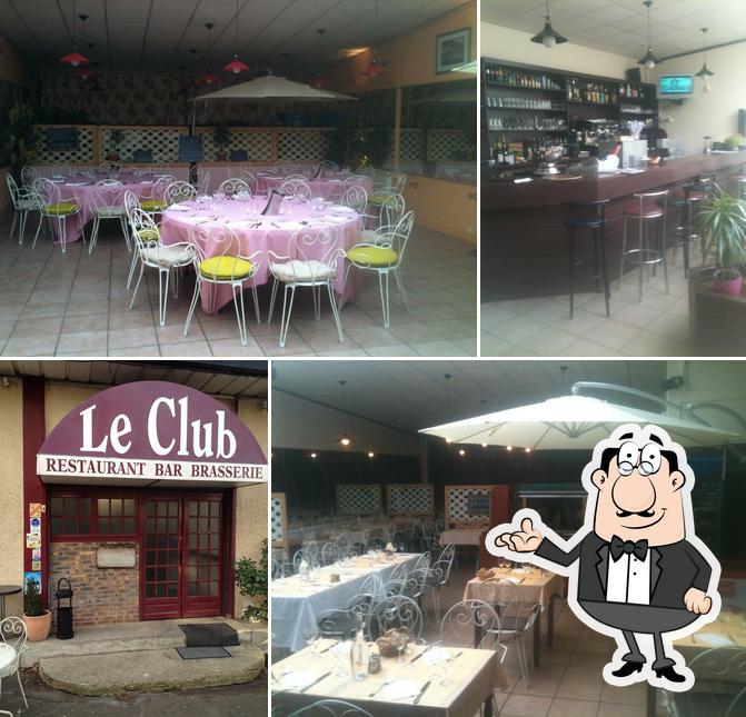 L'intérieur de Le Club Café Cergy