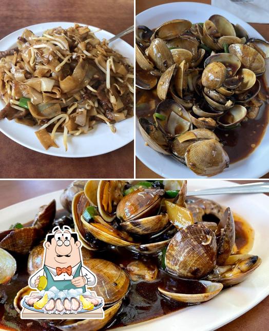 Yuet Lee Seafood Restaurant in San Francisco - Restaurant menu and reviews
