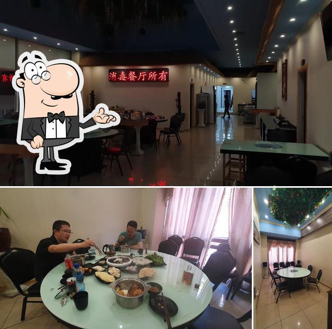El interior de Mr. Yang hotpot BBQ Private dish