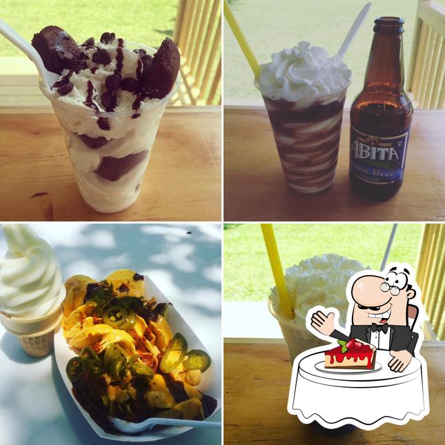 Paradise Snow & Ice Cream in Walker Restaurant reviews