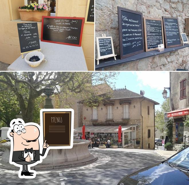 L’image de la tableau noir et extérieur de Les Vignes de San Fariou Restaurant St-Cezaire’s