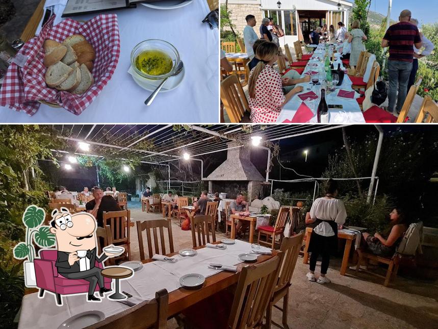 La foto di interni e cibo da Ranc Restaurant