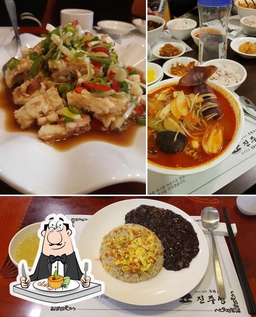 Food at Jinjuseong