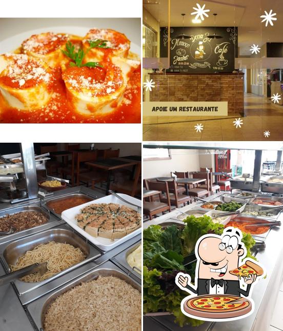Отведайте пиццу в "Dona Ju Restaurante"