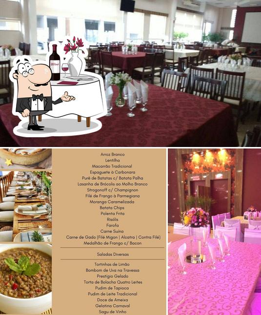 A imagem do Restaurante e Churrascaria Zatt’s mesa de jantar e comida