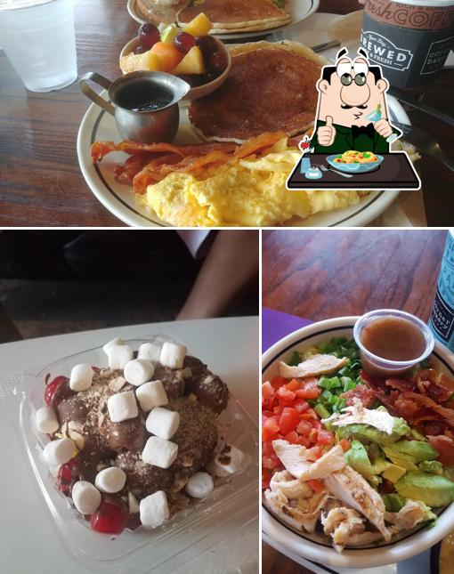 Corner Bakery, 18720 Stone Oak Pkwy Ste 103 in San Antonio Restaurant
