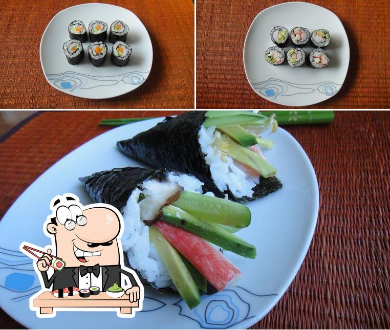 Sushi Sensei sirve rollitos de sushi