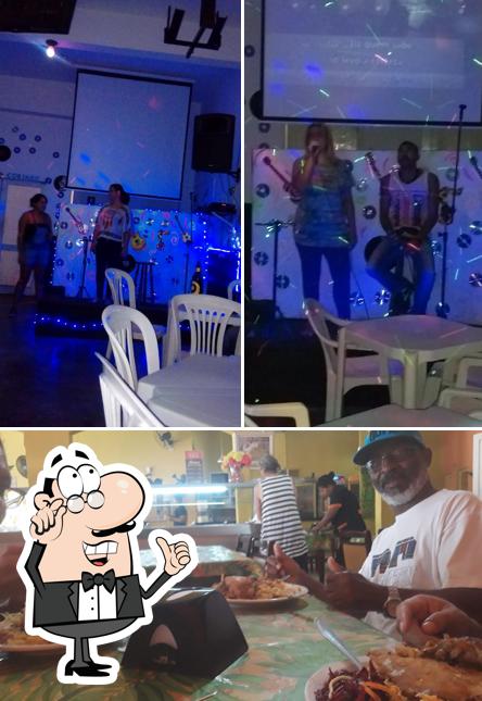 Veja imagens do interior do Restaurante e Pizzaria Leblon