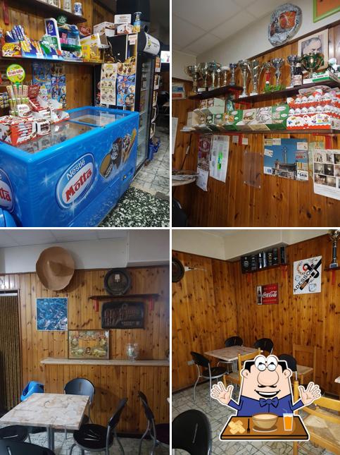 Roxy Bar