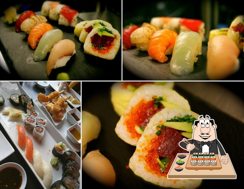 Sushi Bar Solsiden sirve rollitos de sushi