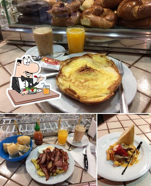 This is the photo depicting food and beverage at Pasteleria Panaderia La Complutense C.b