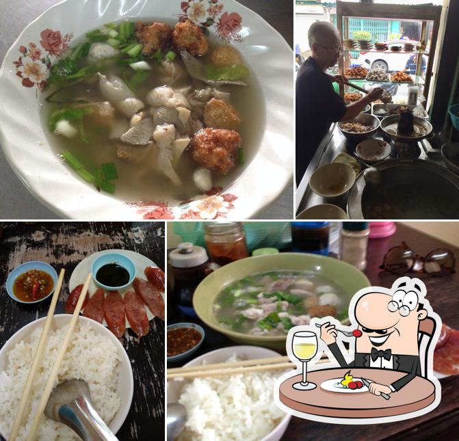Thai Tham pork brain Gao Lao soup restaurant, Bangkok Restaurant reviews