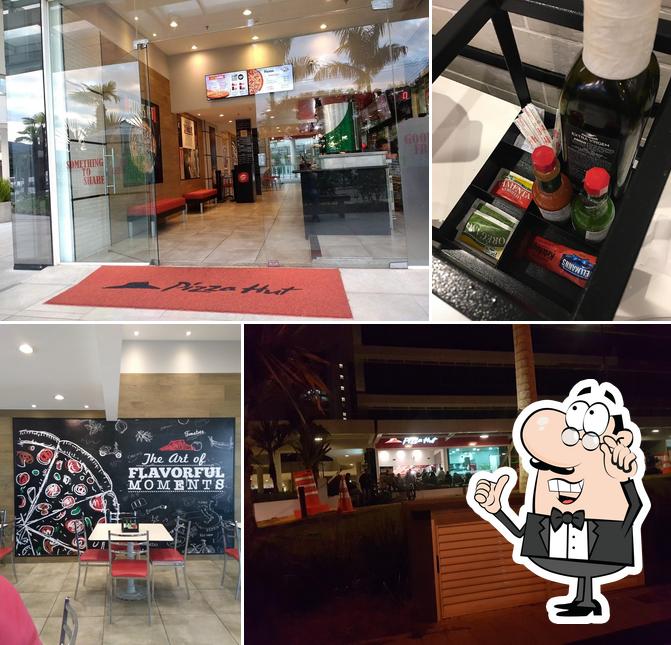 O interior do Pizza Hut - Patteo Mogilar