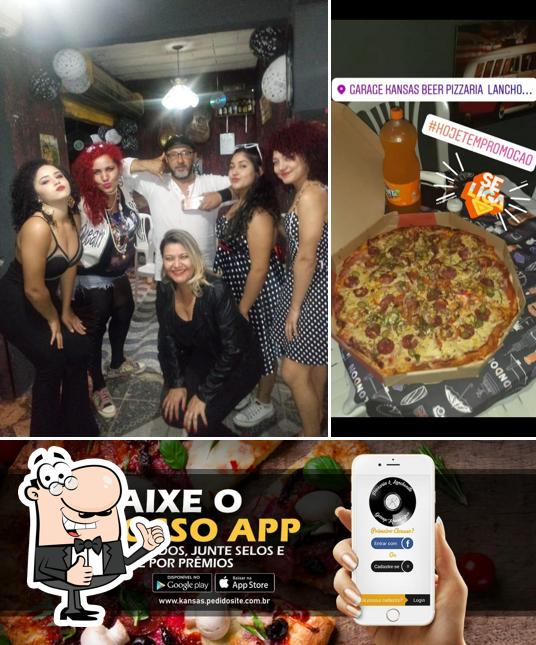 Look at the image of Império Kansas Mini Pizza & Cia