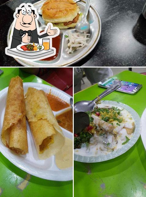 Food at Mathura Ki Special Chat