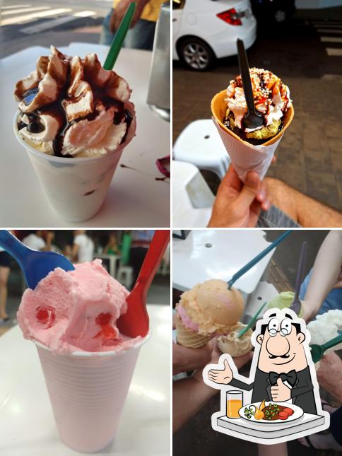 Comida em Sorveteria do Geraldo