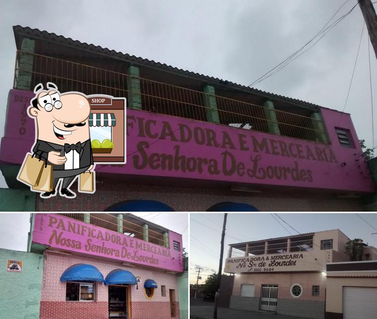 O exterior do Panificadora e Mercearia Nossa Senhora de Lourdes