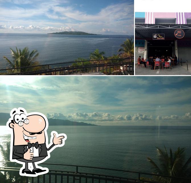 Fan Cafe, Indonesia Restaurant reviews