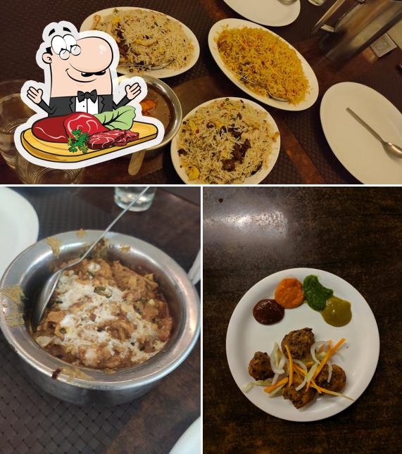 Try out meat meals at Monalisa Restaurant