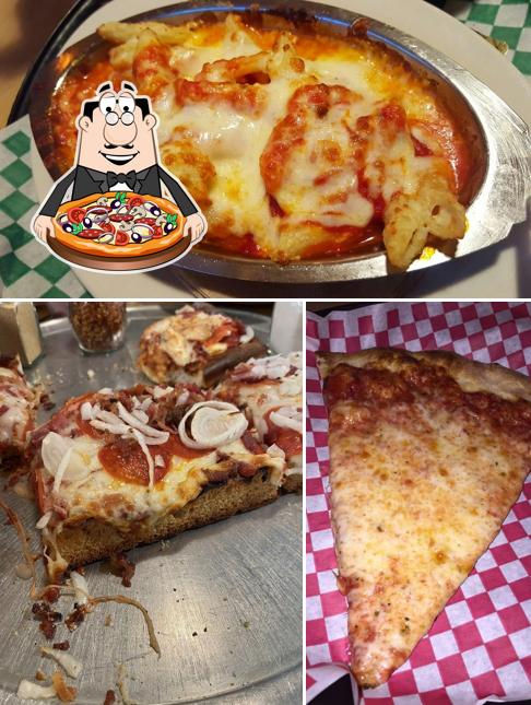 Попробуйте пиццу в "Pasquale & Sons' Pizza Company"